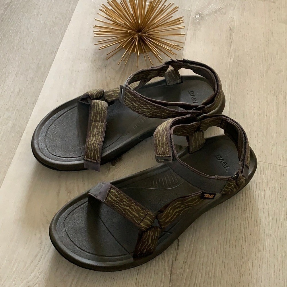Teva Terra Fi 4 universal Men's Hiking Sandals size 13 adjustable straps camo